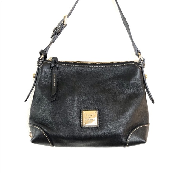 ♦️SOLD♦️Dooney & Bourke small hang bag - Picture 2 of 8